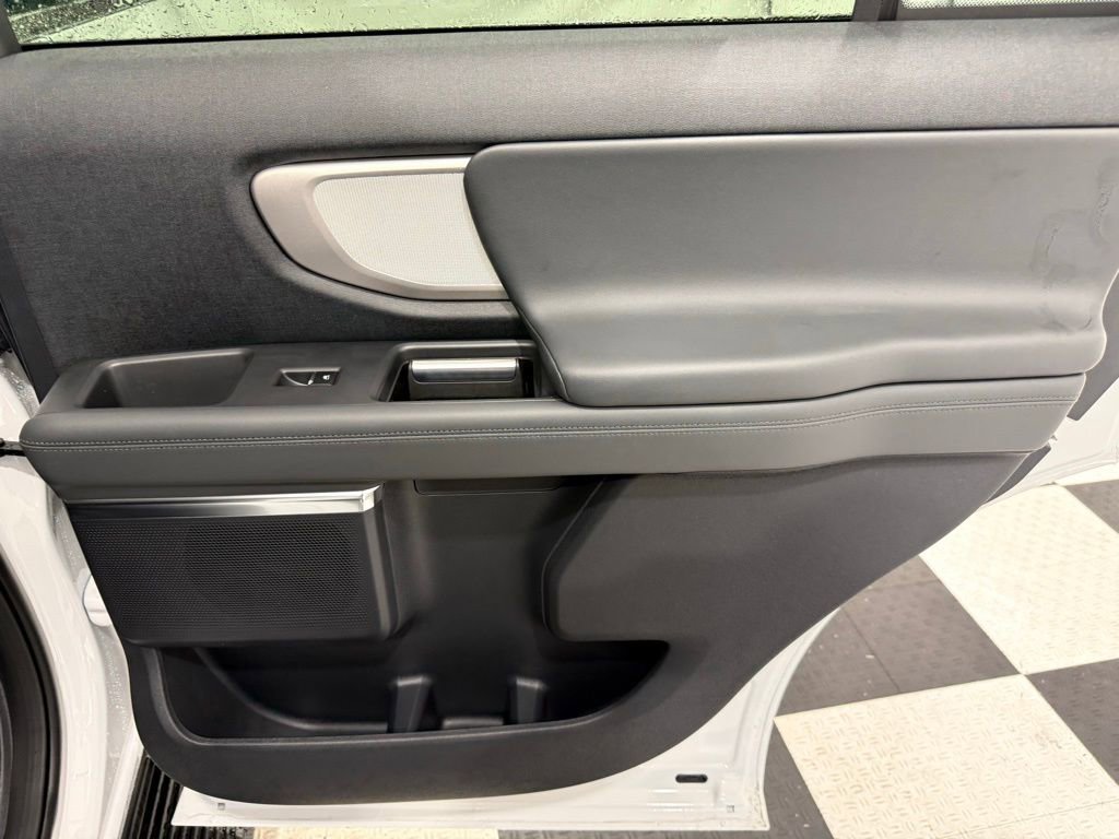 New 2026 Ford Expedition Active AWD/4WD image 30