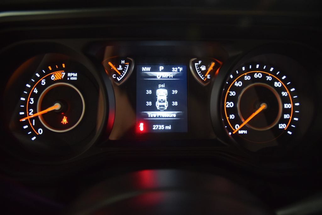 Used 2025 Jeep Wrangler Unlimited Sport AWD/4WD image 42