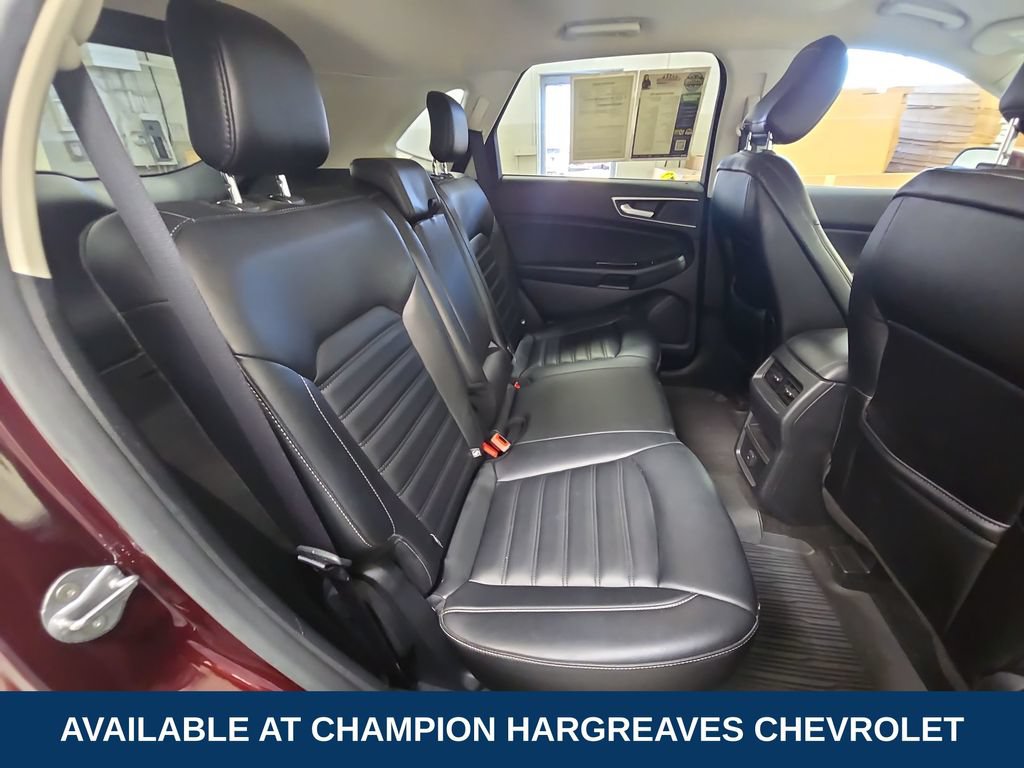 Used 2020 Ford Edge SEL w/ Cold Weather Package AWD/4WD image 35