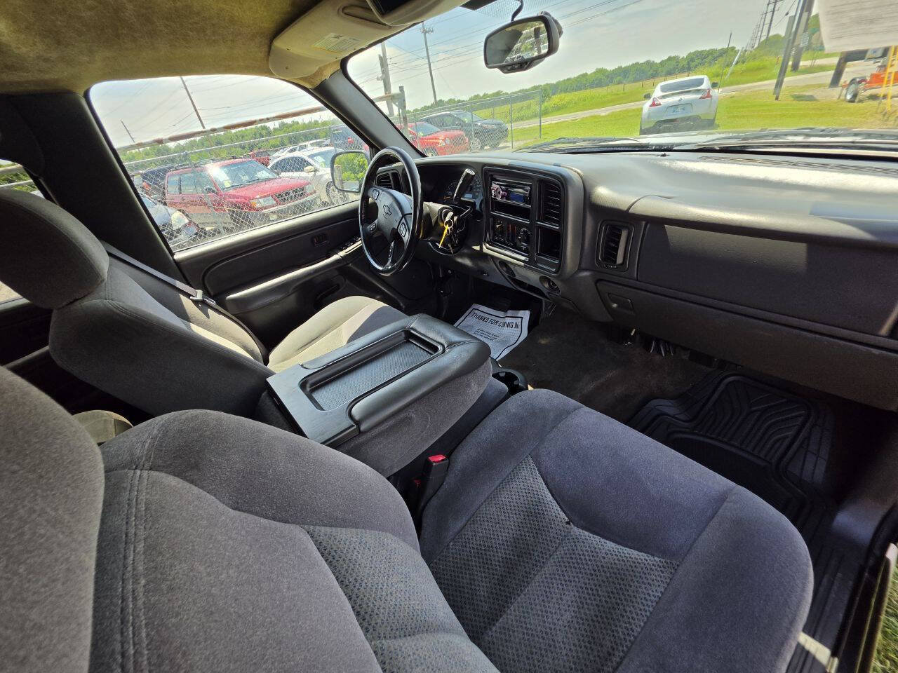 Used 2005 Chevrolet Silverado 1500 LS w/ Light Duty Power Package RWD image 5