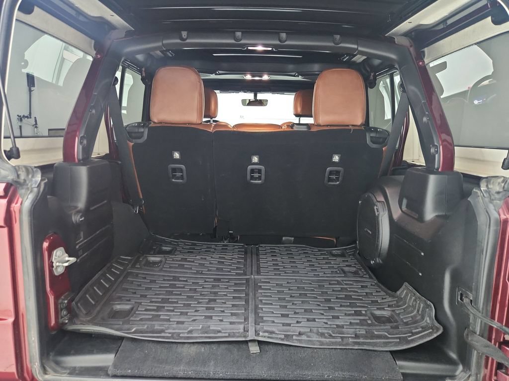 Used 2021 Jeep Wrangler Unlimited Sport AWD/4WD image 36