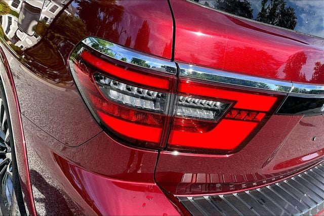 Used 2022 Nissan Armada Platinum AWD/4WD image 17