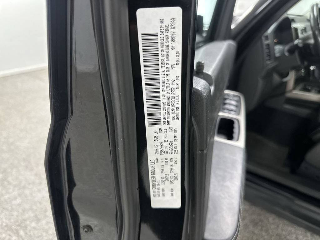 Used 2012 Jeep Liberty Limited Jet AWD/4WD image 14