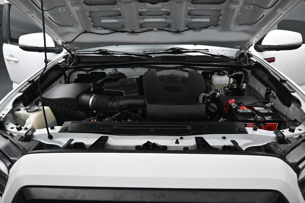 Certified 2020 Toyota Tacoma TRD Pro AWD/4WD image 36