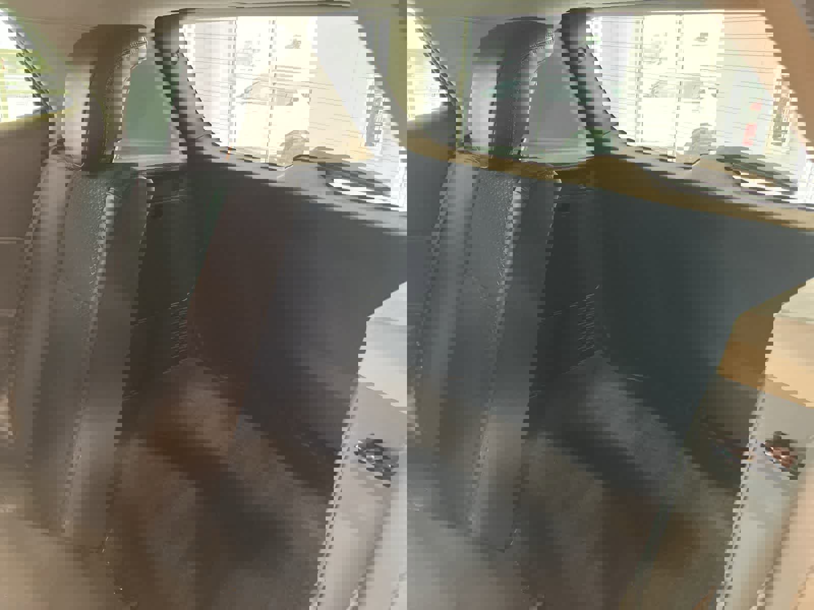 Used 2020 Buick Encore Preferred image 23