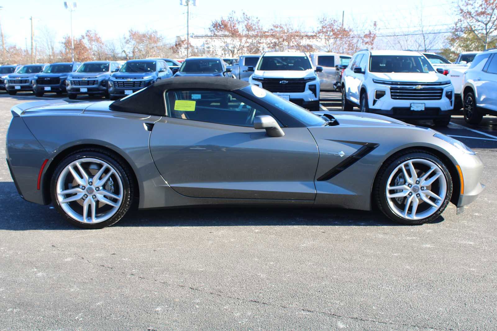 Used 2015 Chevrolet Corvette Stingray w/ 2LT Preferred Equipment Group image 8