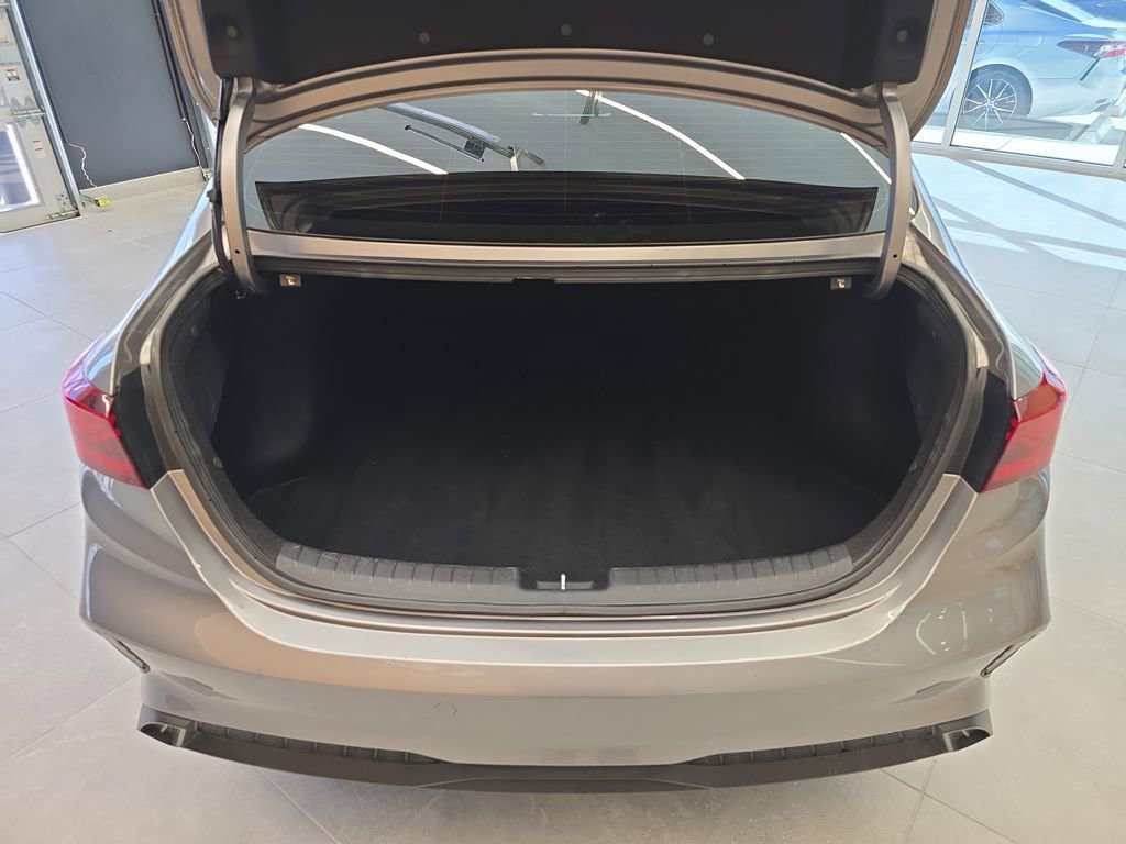 Used 2024 Kia Forte LXS w/ LXS Technology Package image 26