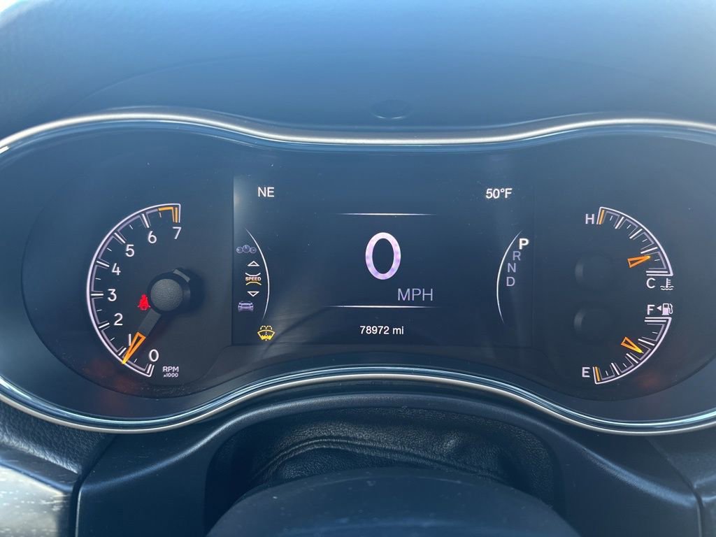 Used 2017 Jeep Grand Cherokee Limited image 25