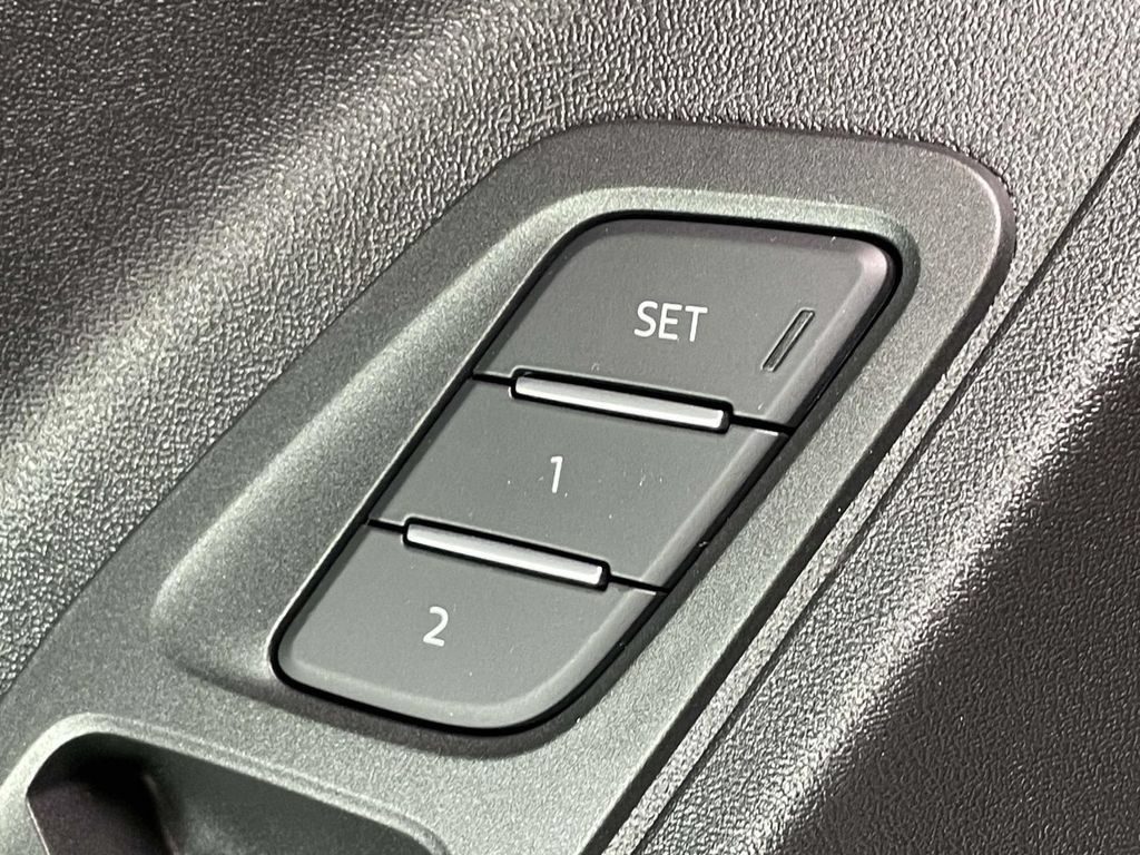 New 2026 Audi Q3 quattro 2.0T AWD/4WD image 36