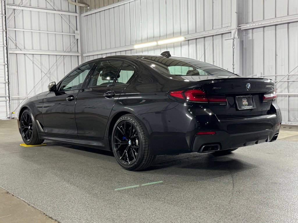 Used 2023 BMW M550i xDrive AWD/4WD image 15
