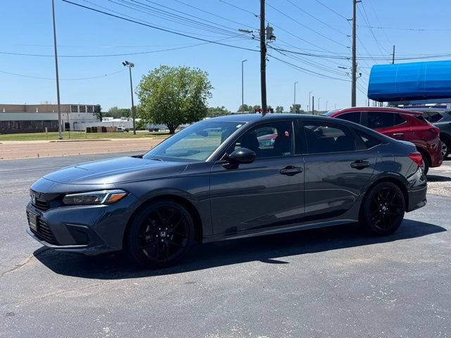Used 2023 Honda Civic Sport image 3