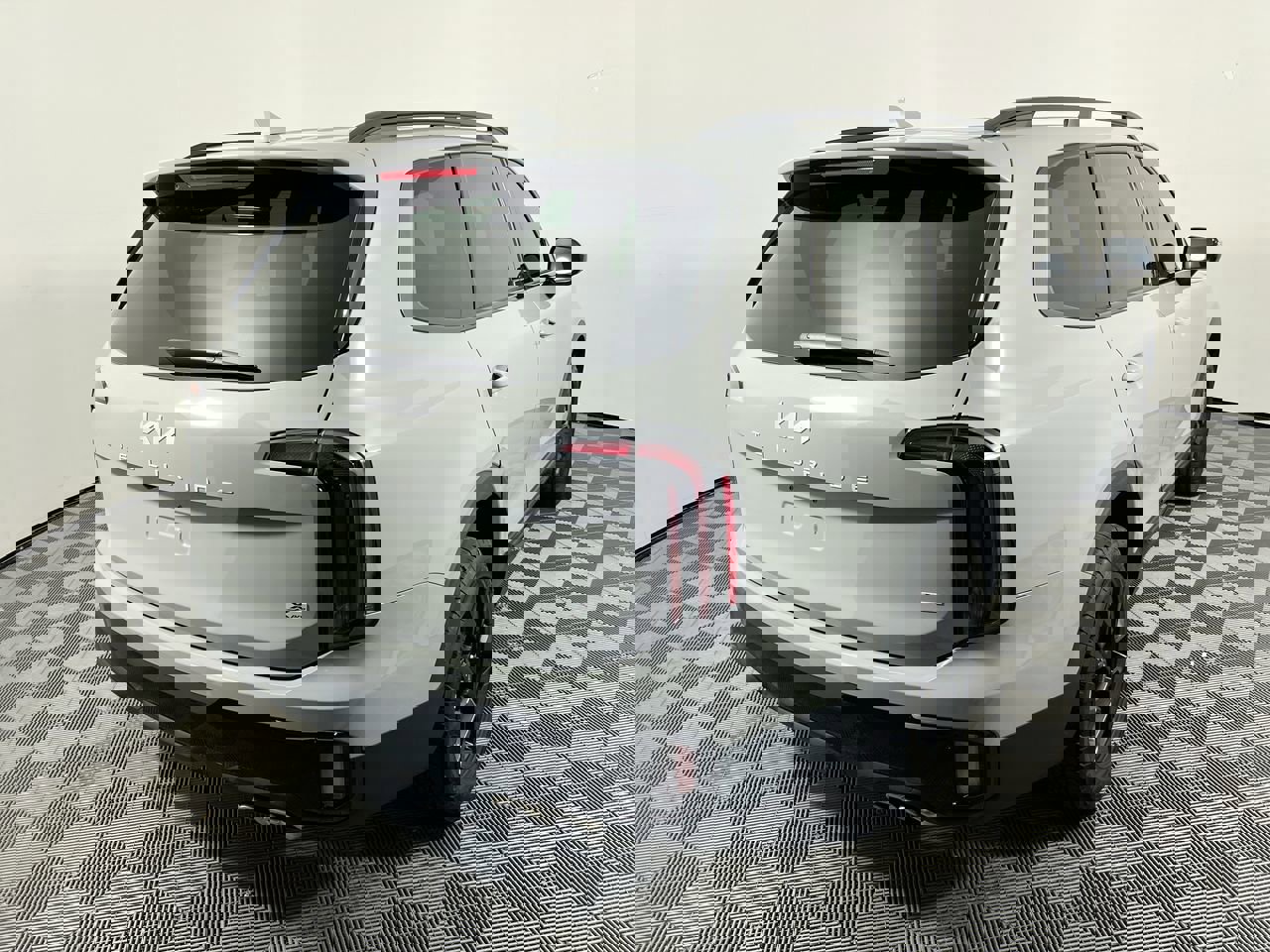 Certified 2024 Kia Telluride SX Prestige X-Pro image 3