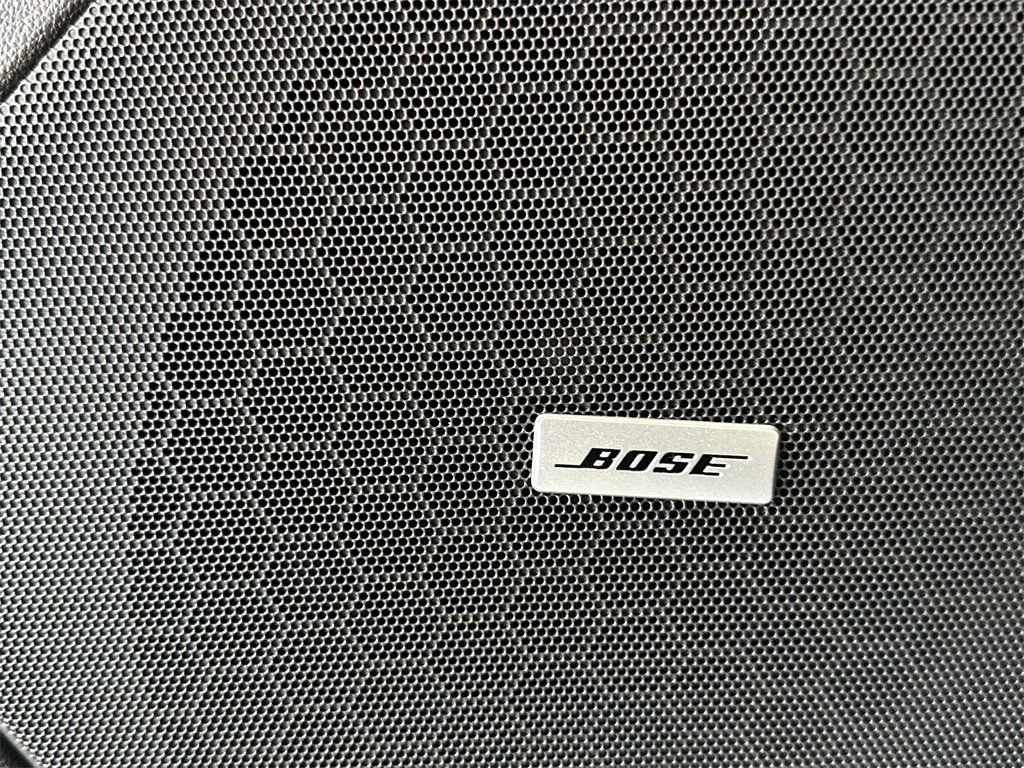 New 2025 Cadillac XT5 Luxury w/ LPO, Floor Liner Package image 9