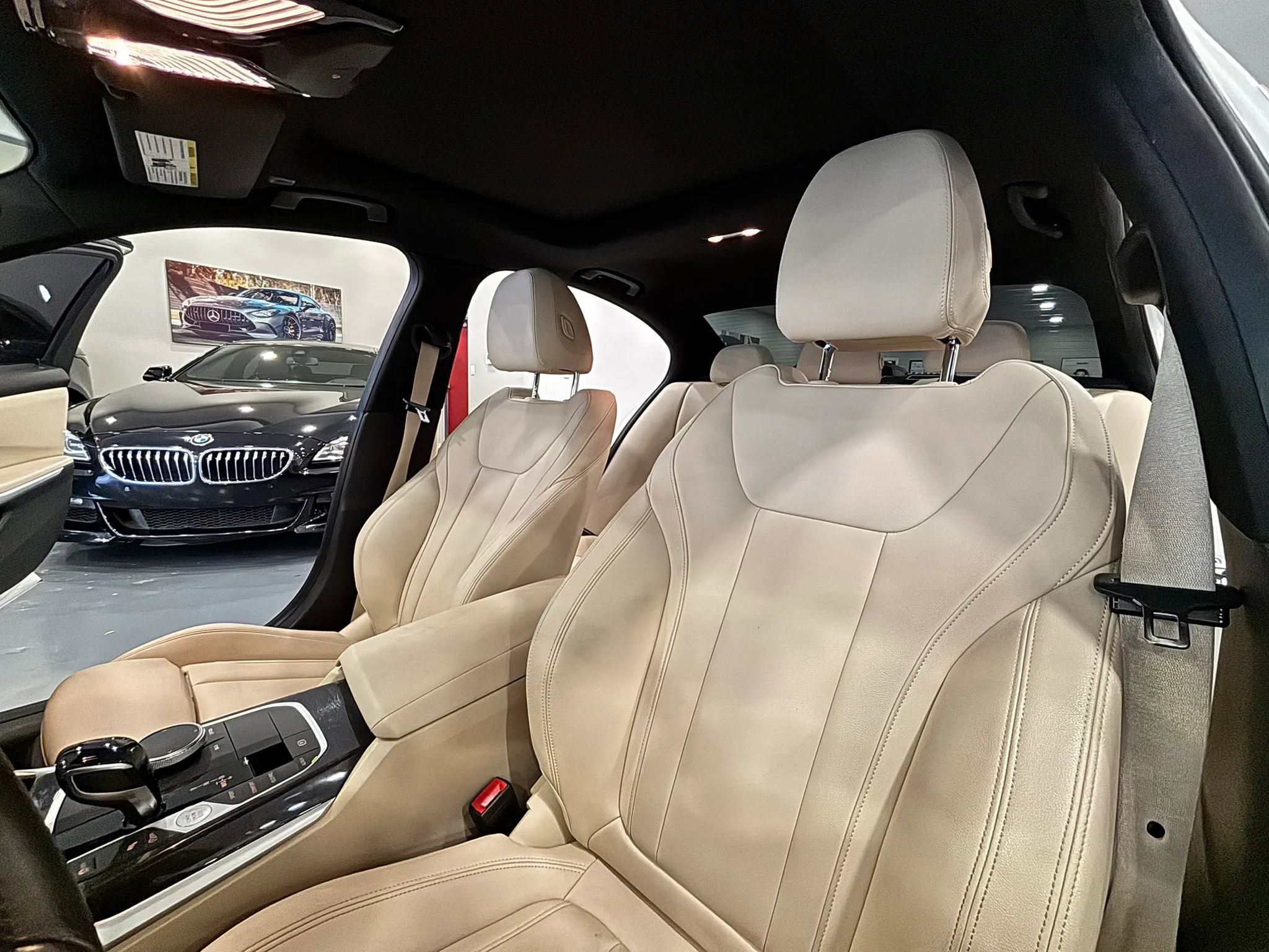 Used 2020 BMW 330i Sedan w/ Convenience Package RWD image 11