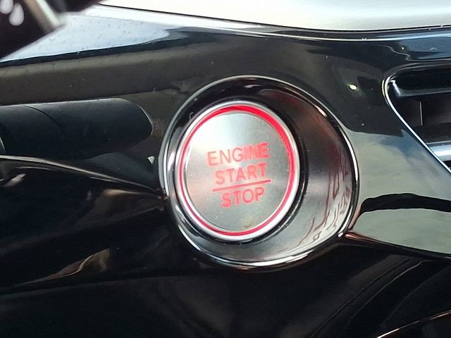 Certified 2025 Acura MDX SH-AWD image 25