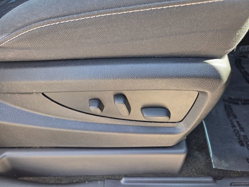 Used 2016 Chevrolet Tahoe LS image 16