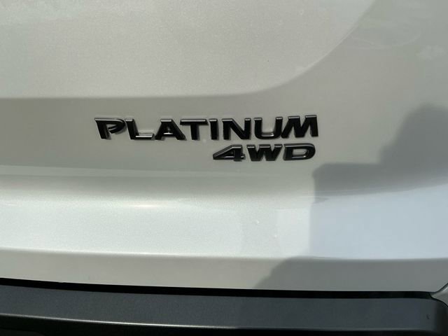 New 2026 Nissan Pathfinder Platinum image 18