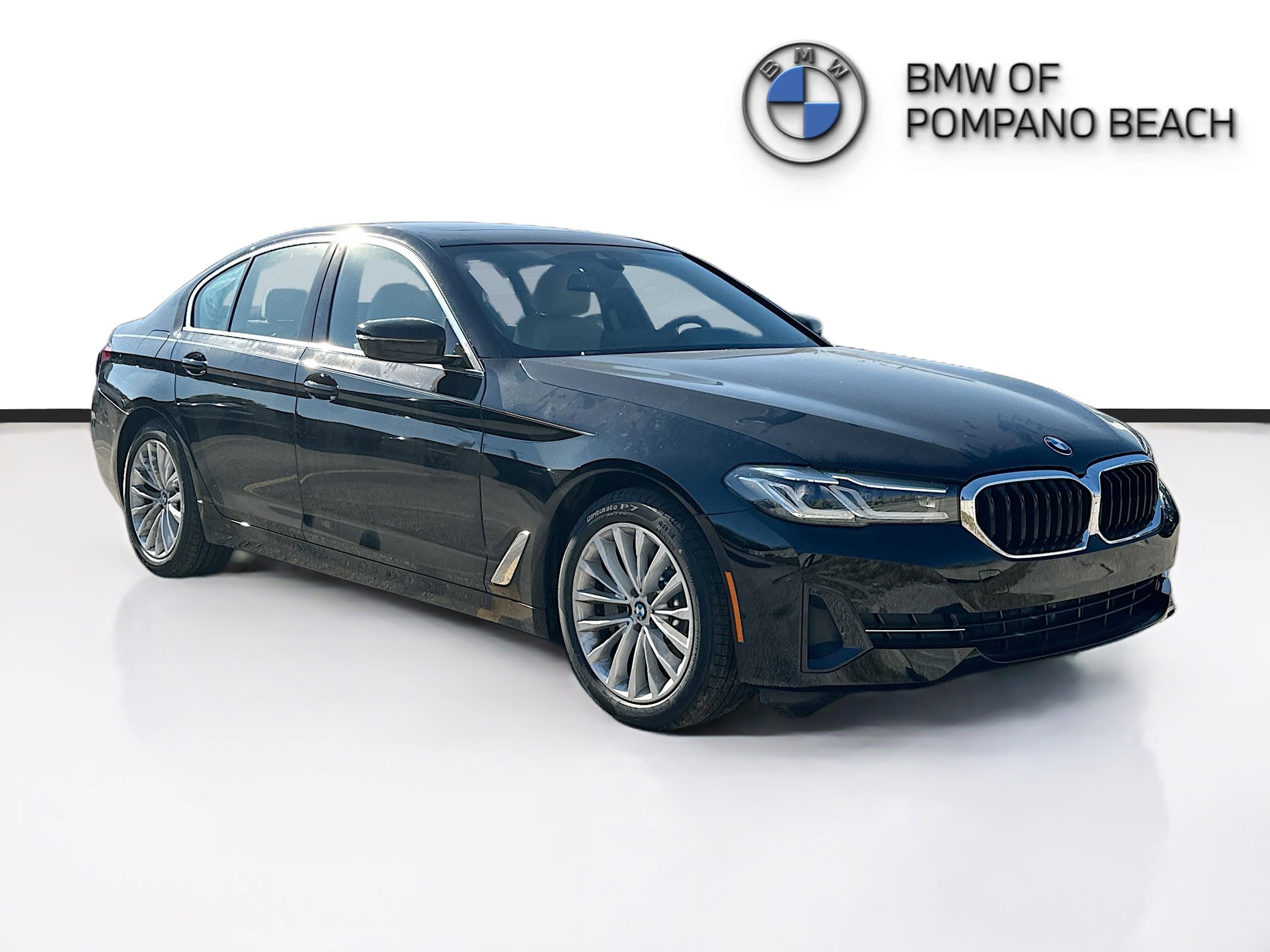 Used 2022 BMW 530i w/ Convenience Package image 1