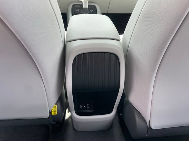 New 2026 Hyundai Kona SE FWD image 19