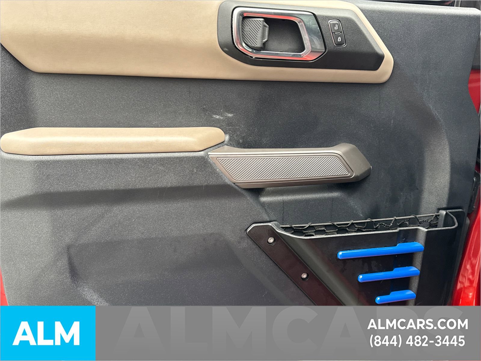 Used 2022 Ford Bronco Wildtrak image 11