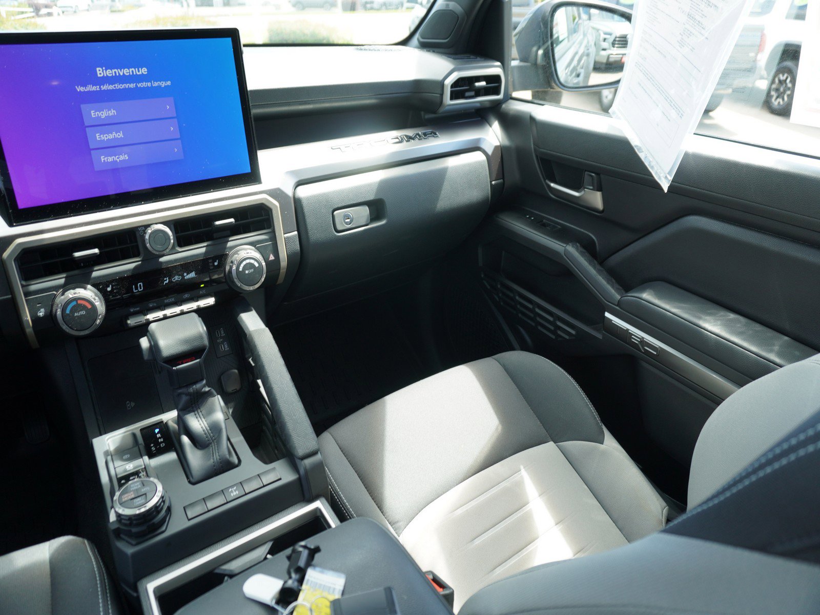 Used 2025 Toyota Tacoma TRD Off-Road w/ TRD Off Road Upgrade Package AWD/4WD image 20