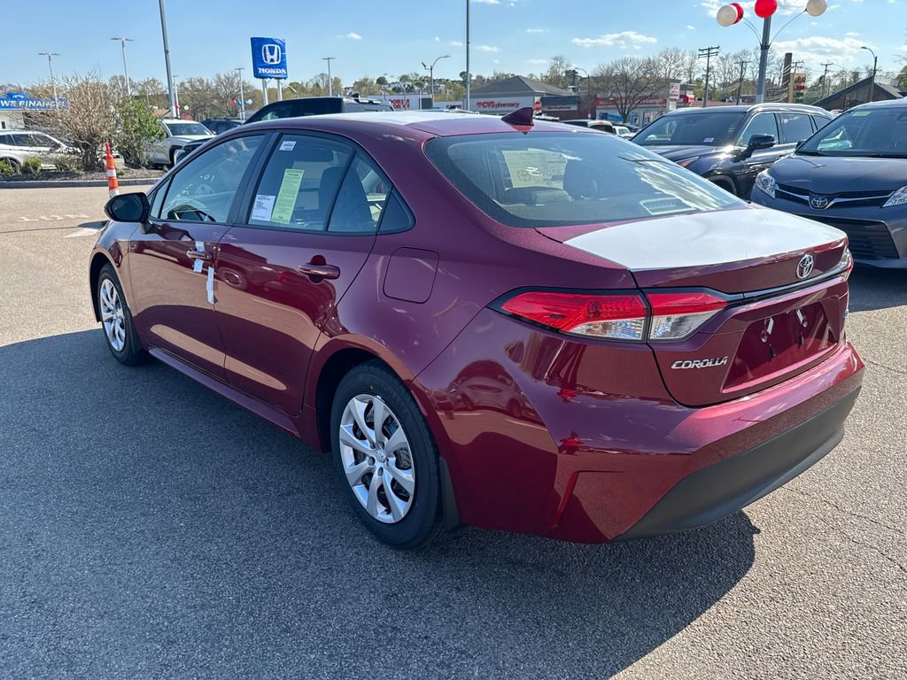 New 2026 Toyota Corolla LE FWD image 5