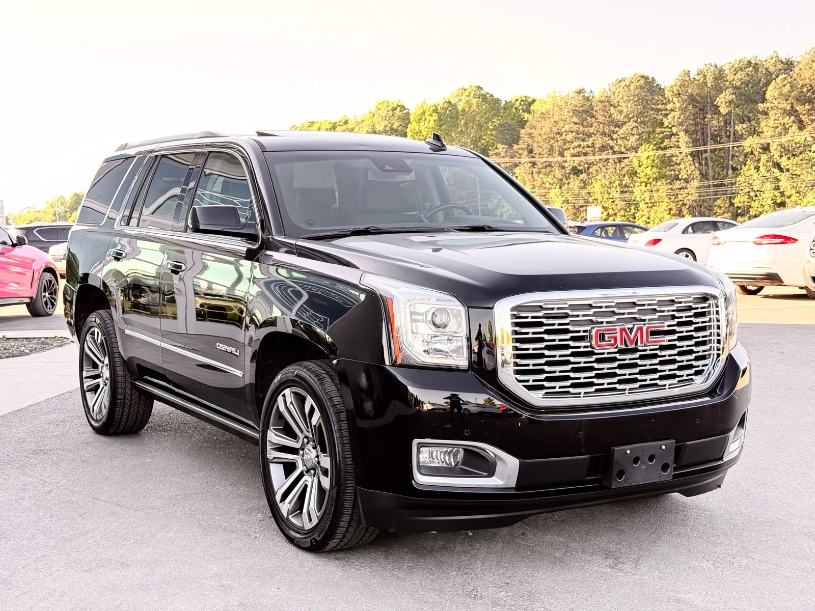 Used 2020 GMC Yukon Denali w/ Denali Ultimate Package AWD/4WD image 6