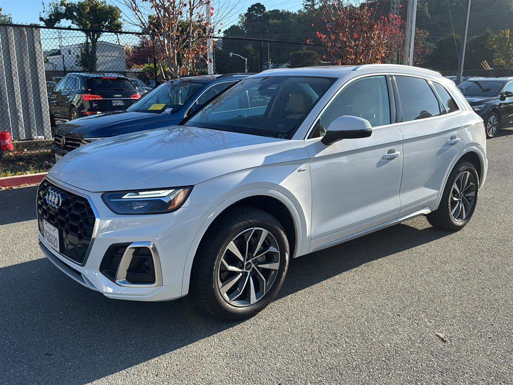 Used 2023 Audi Q5 2.0T Premium Plus w/ Premium Plus Package