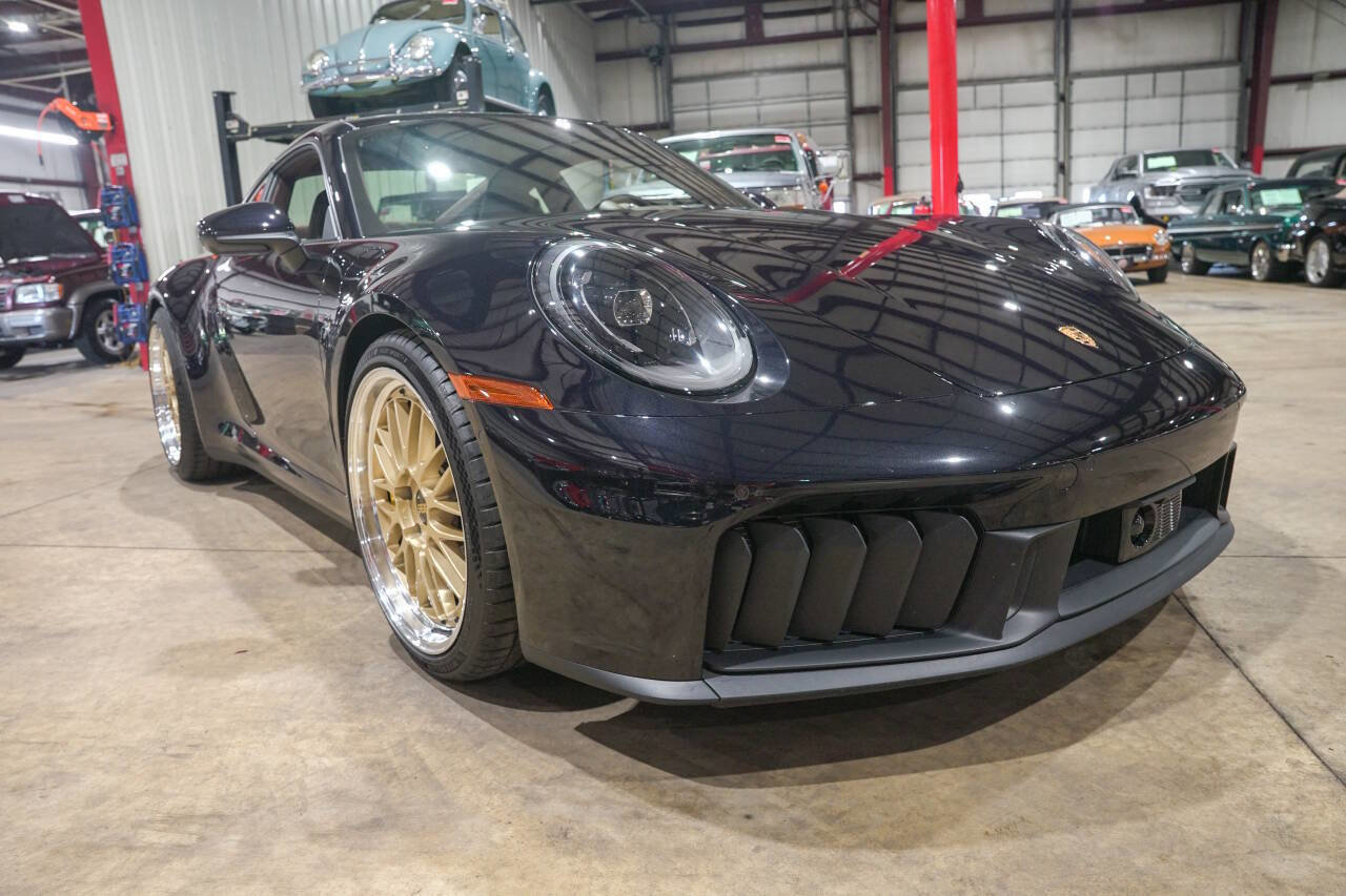 Used 2025 Porsche 911 GTS image 12