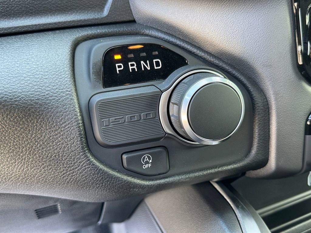 Used 2025 RAM 1500 Big Horn RWD image 28