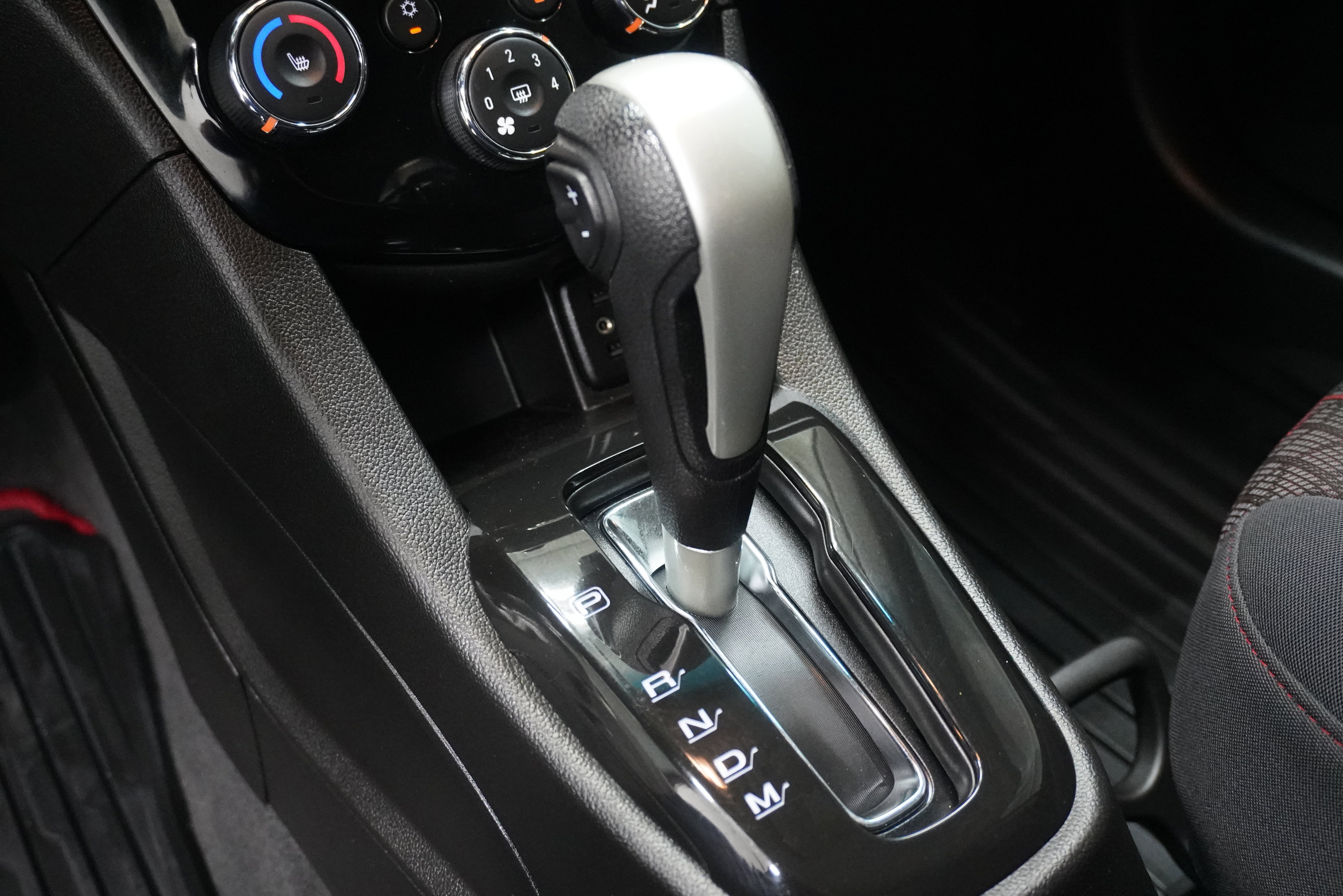 Used 2020 Chevrolet Sonic LT w/ Convenience Package image 19