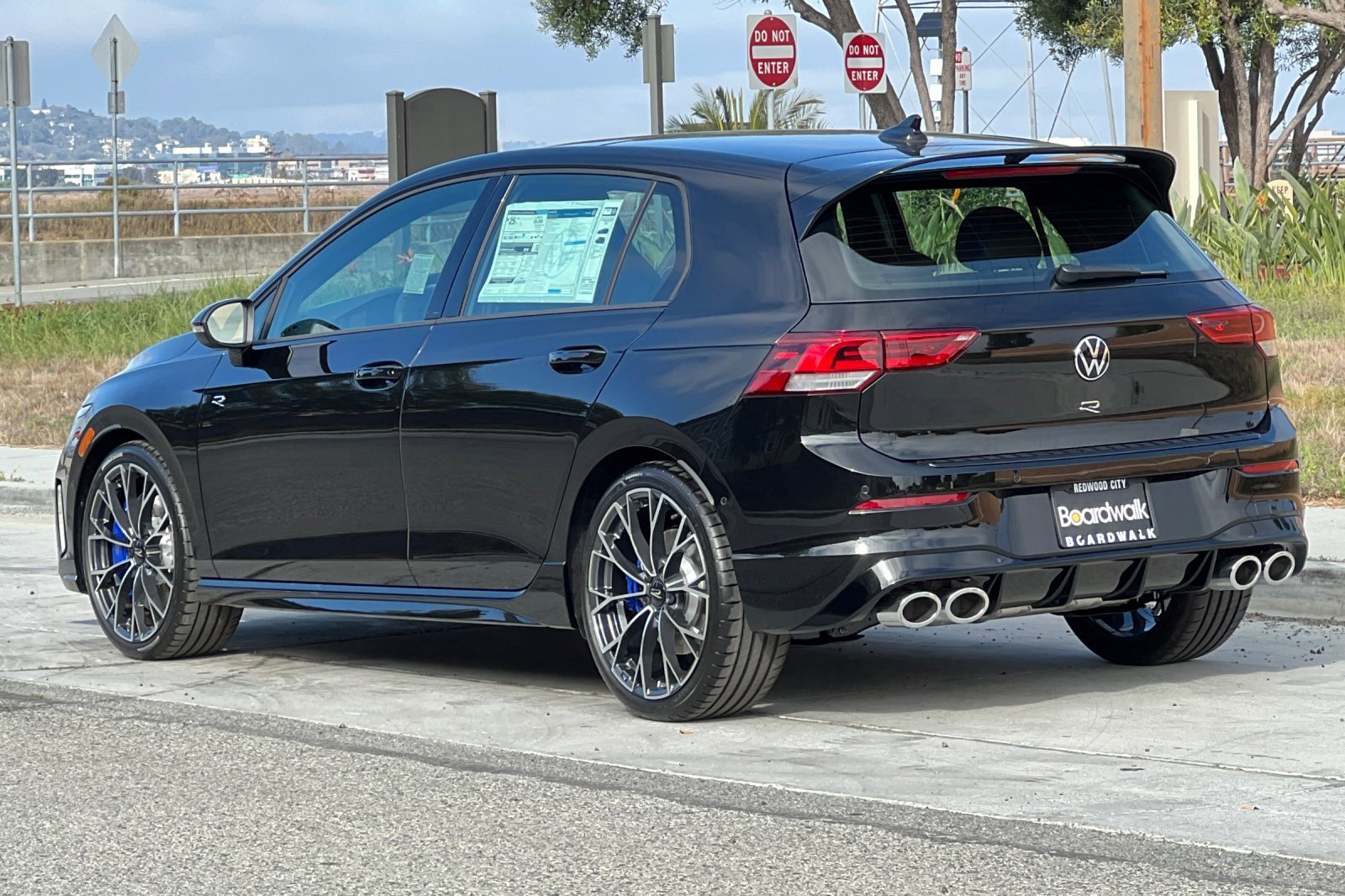 New 2025 Volkswagen Golf image 6