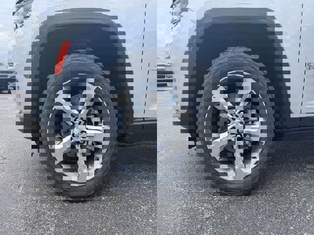 Used 2022 Jeep Grand Cherokee L Limited image 12