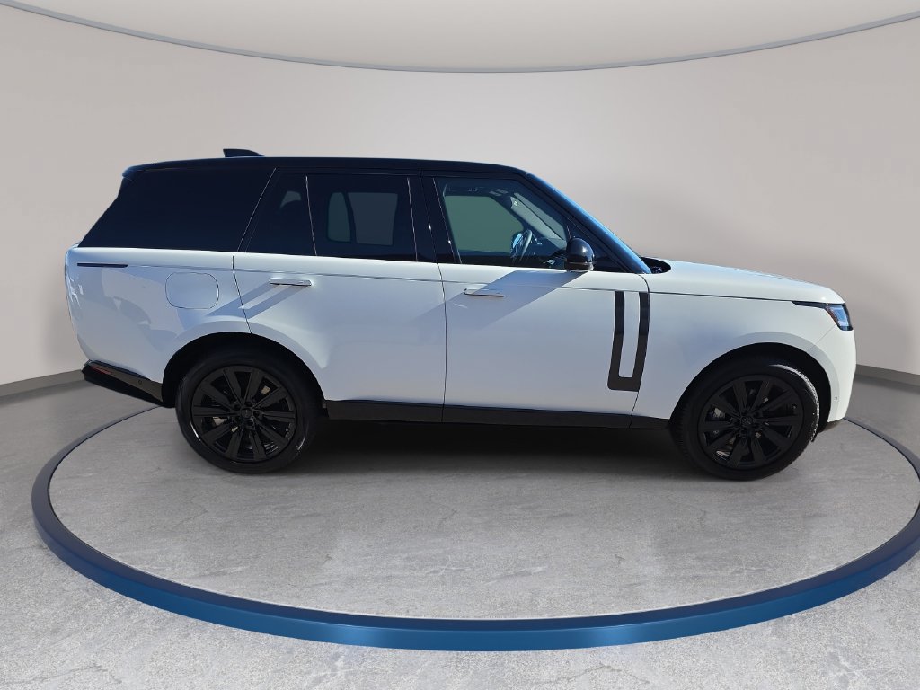 New 2026 Land Rover Range Rover SE AWD/4WD image 4