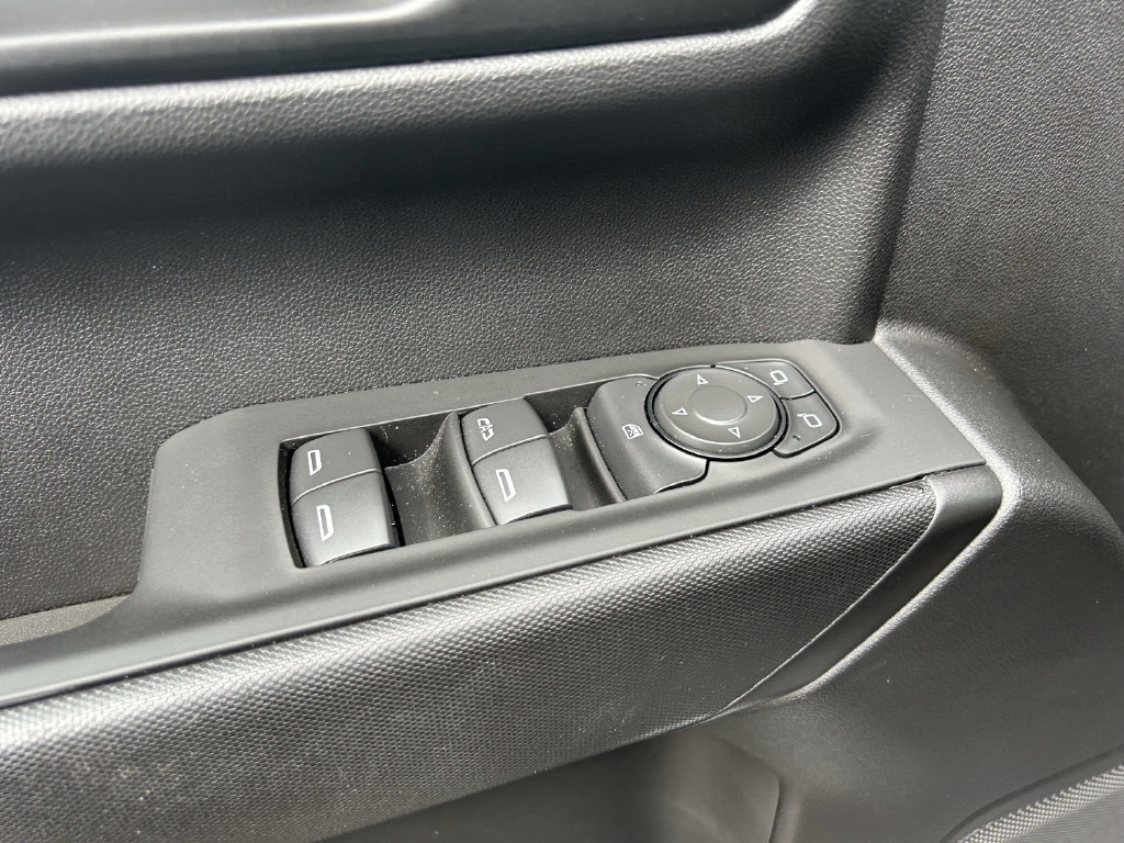 Used 2026 Chevrolet Silverado 1500 Custom RWD image 22
