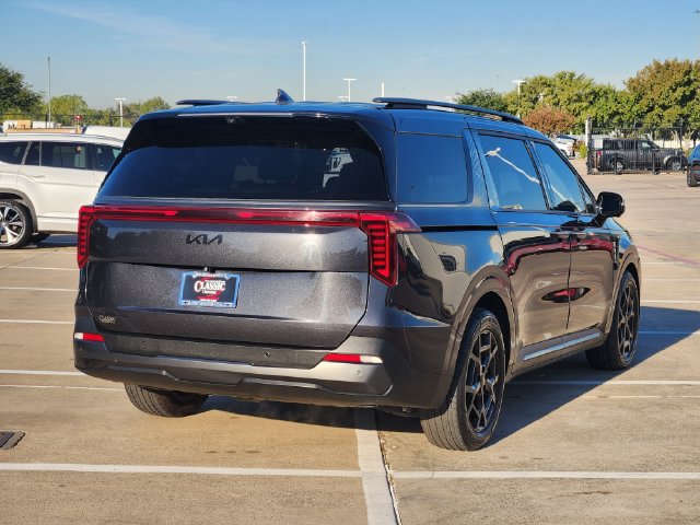 Used 2025 Kia Carnival SX Prestige FWD image 14