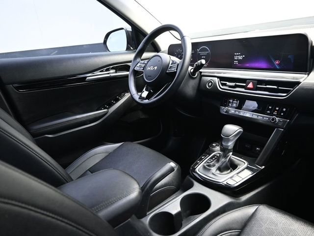 Used 2025 Kia Seltos EX FWD image 18