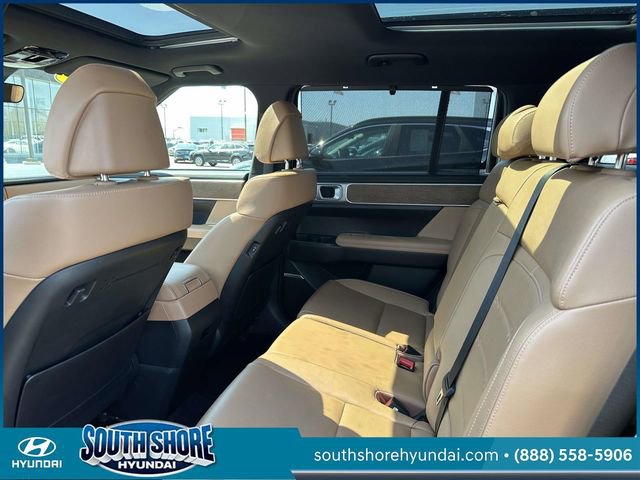 Used 2024 Hyundai Santa Fe Limited image 10