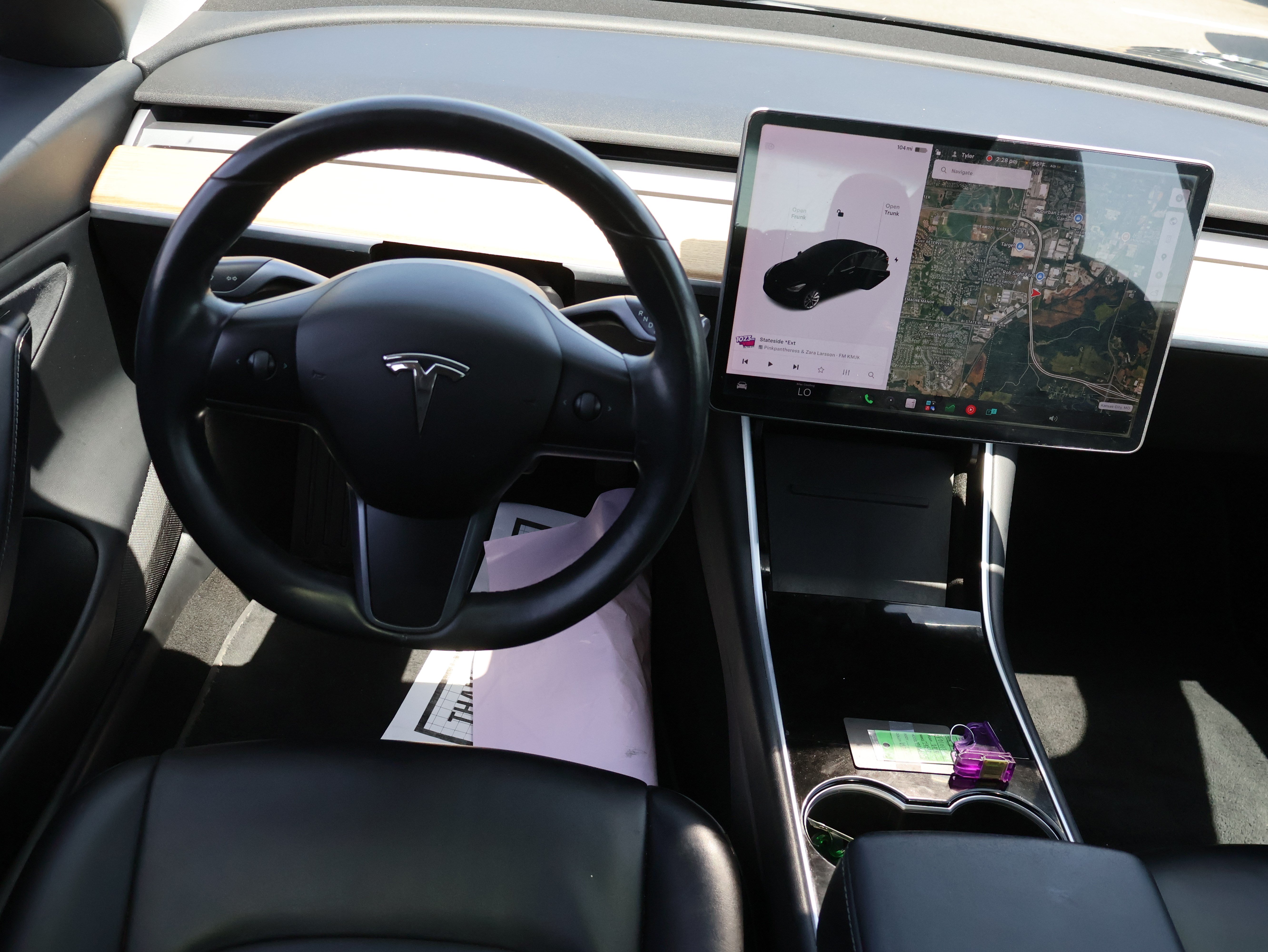 Used 2018 Tesla Model 3 Mid Range RWD image 16