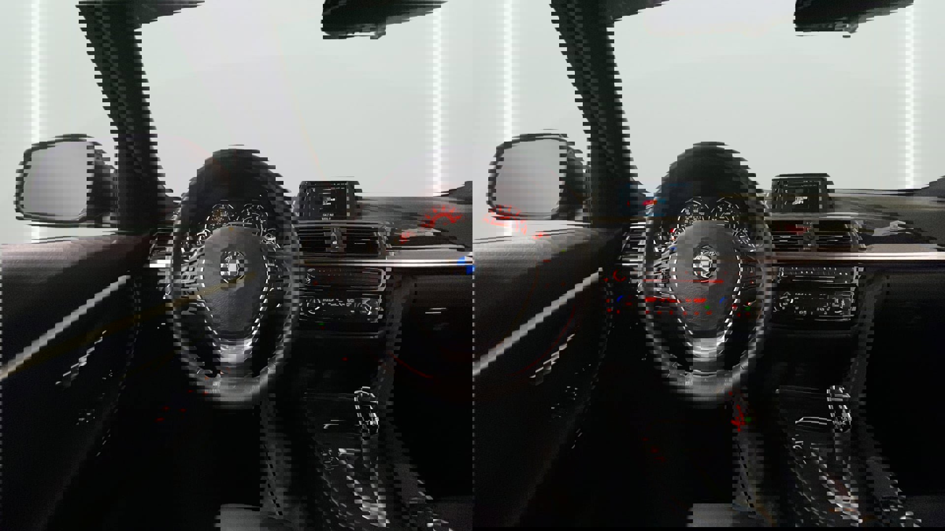 Used 2018 BMW 330i xDrive Sedan image 16