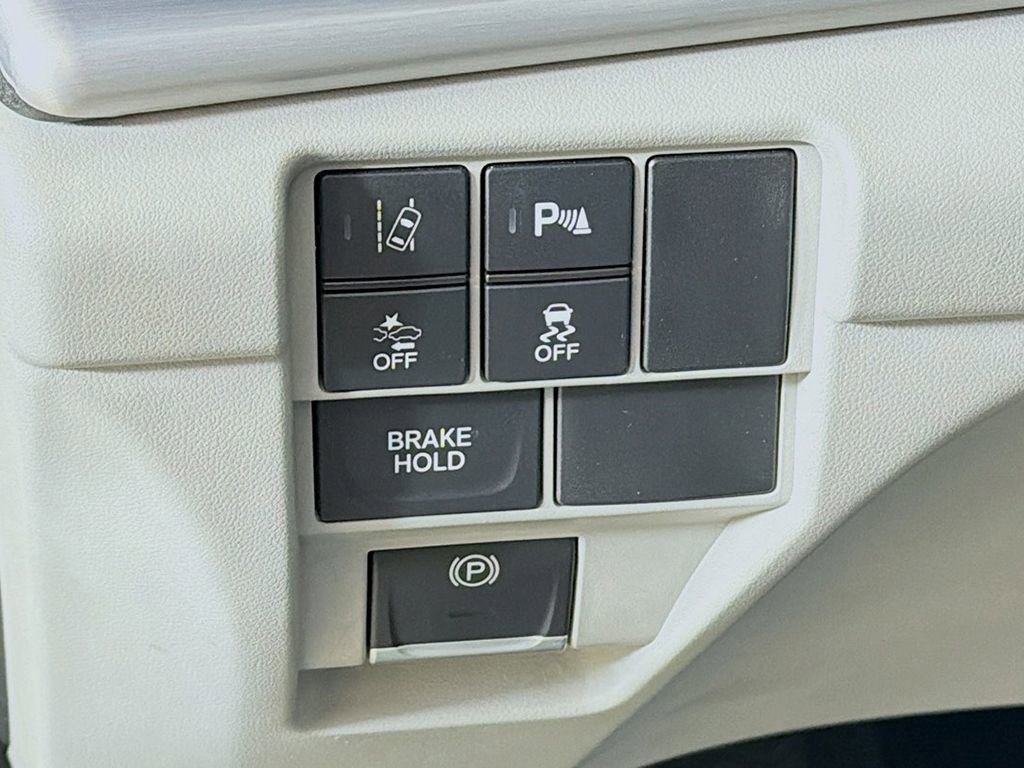 Used 2019 Acura RDX w/ Technology Package image 32