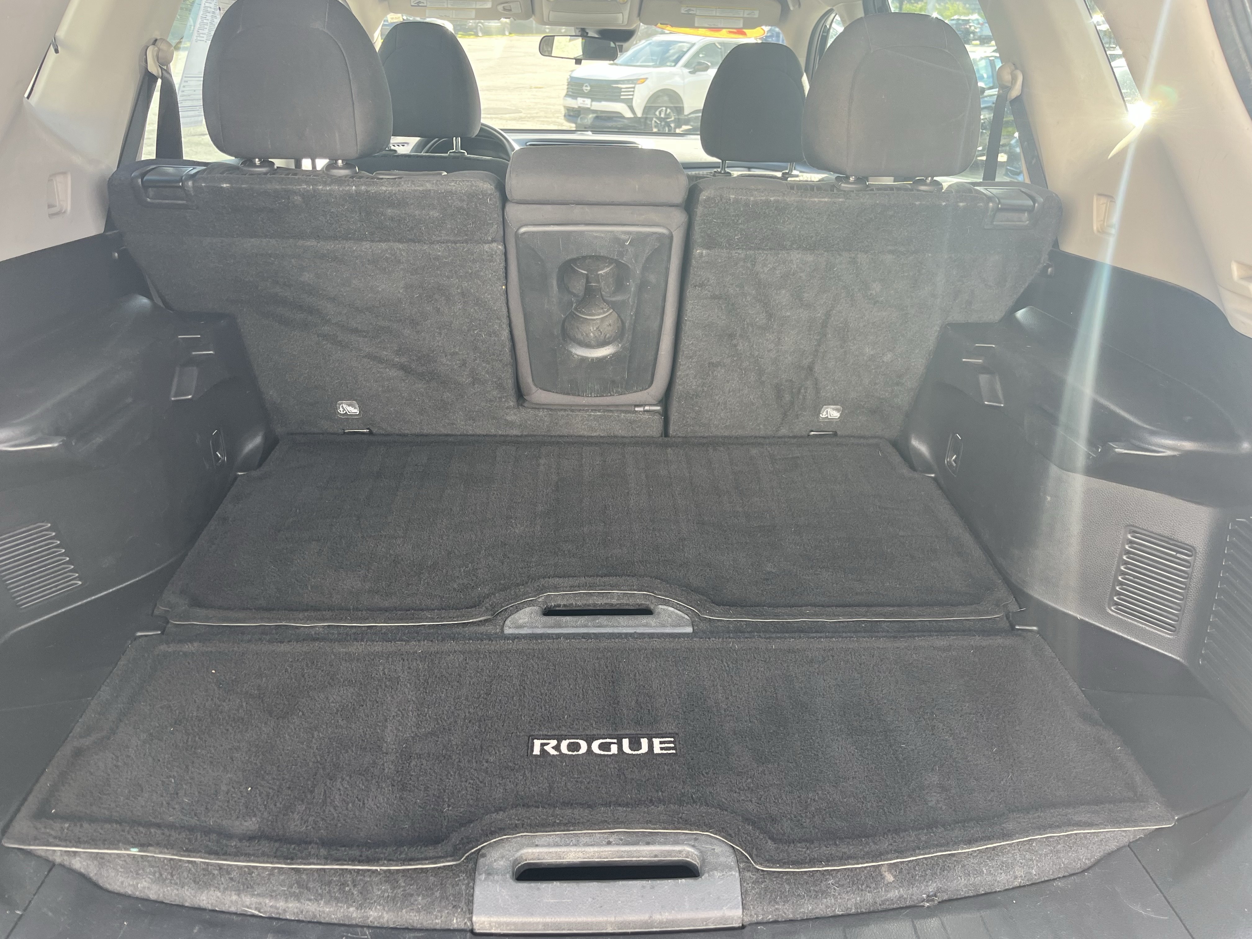 Used 2019 Nissan Rogue S AWD/4WD image 20