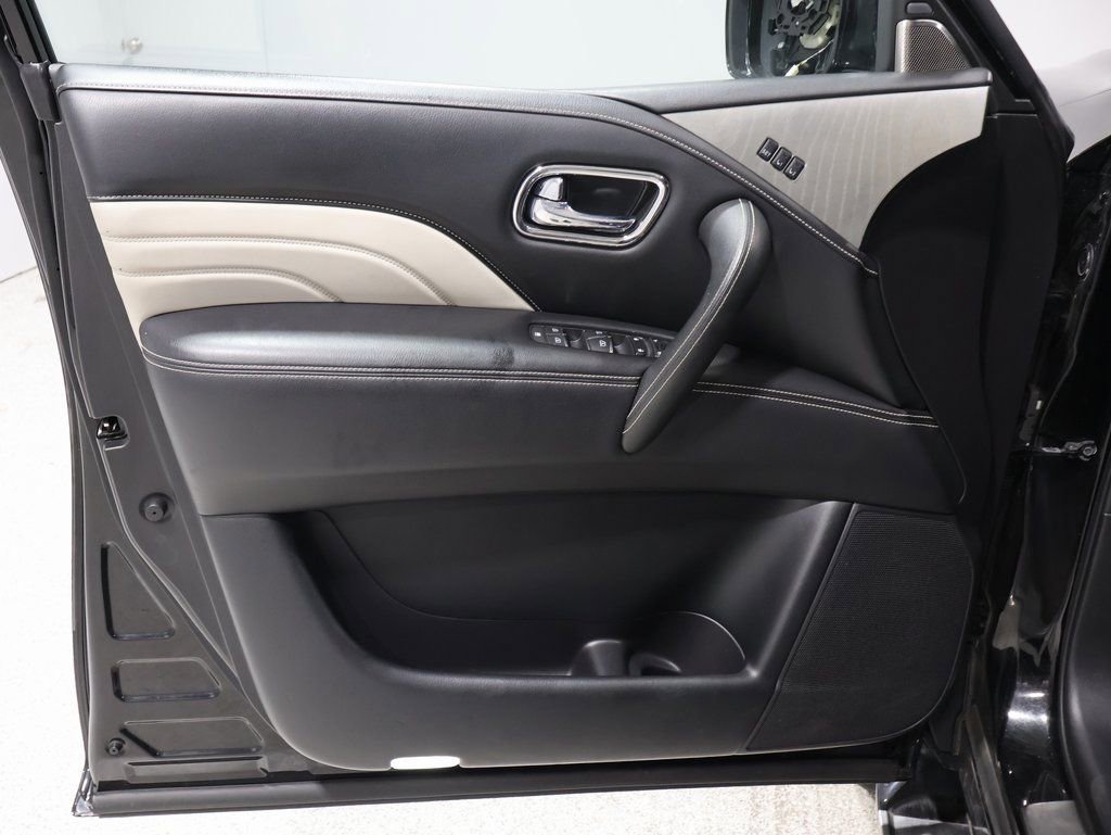 Used 2019 INFINITI QX80 Luxe w/ Proassist Package image 14