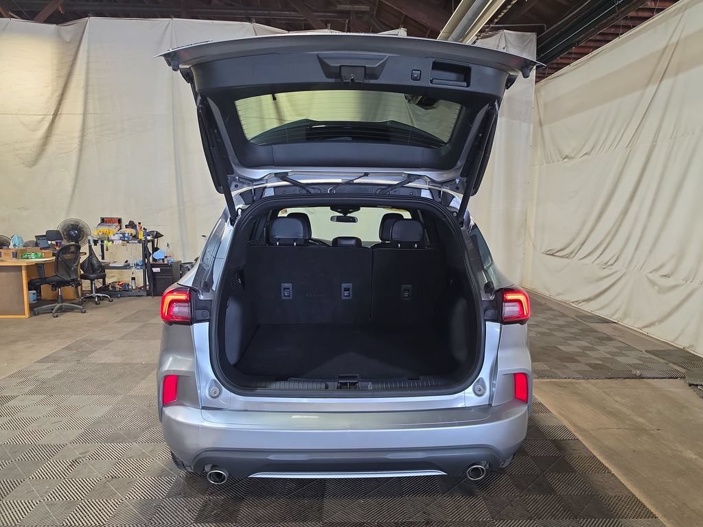 Used 2024 Ford Escape ST-Line FWD image 19
