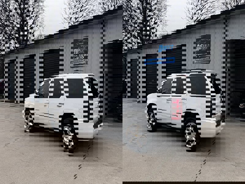 Used 2011 Chevrolet Tahoe LTZ image 5