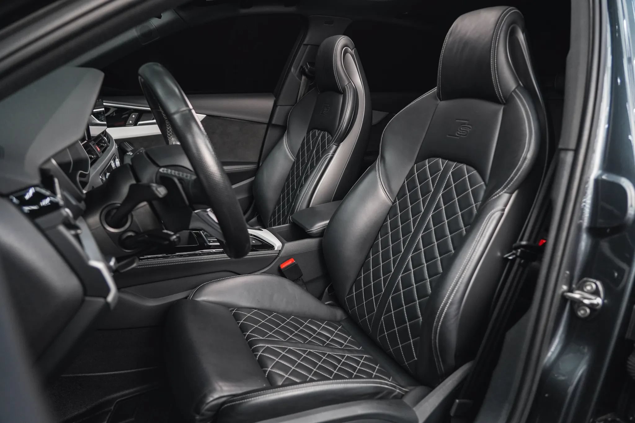 Used 2021 Audi S4 Premium Plus w/ Premium Plus Package AWD/4WD image 42