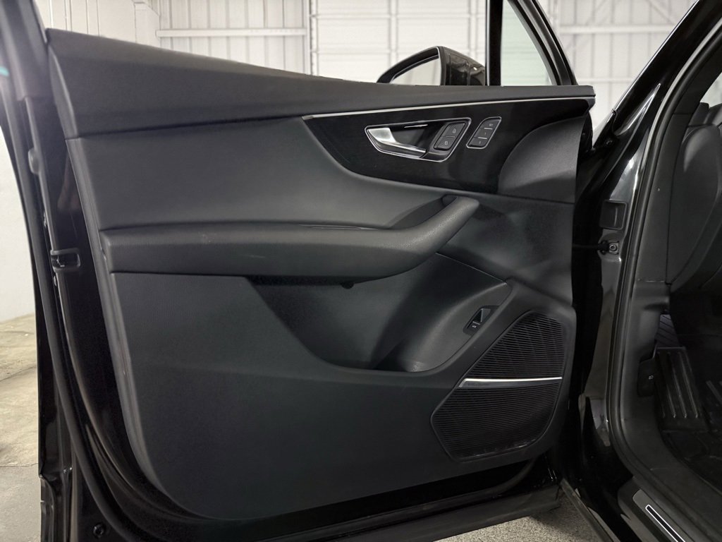 Used 2022 Audi Q7 3.0T Premium Plus w/ Premium Plus Package image 22