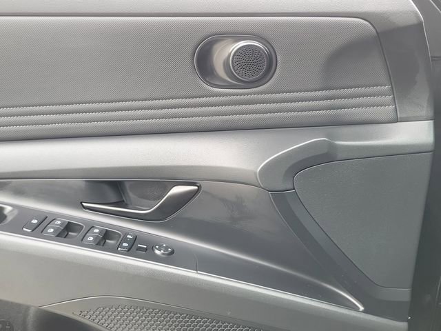 New 2026 Hyundai Elantra Sport FWD image 14