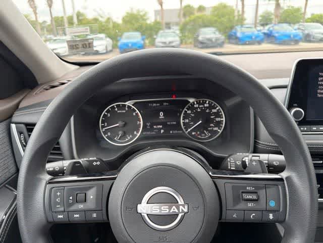 Used 2023 Nissan Rogue SV AWD/4WD image 29