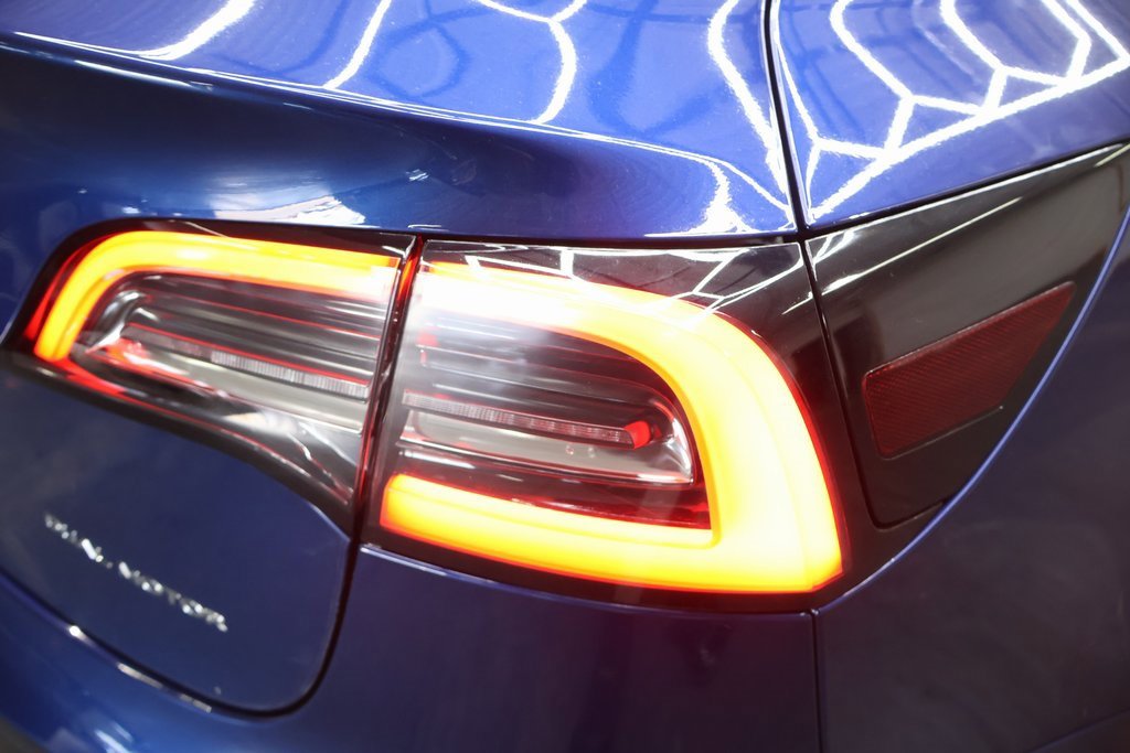 Used 2019 Tesla Model 3 Long Range image 25